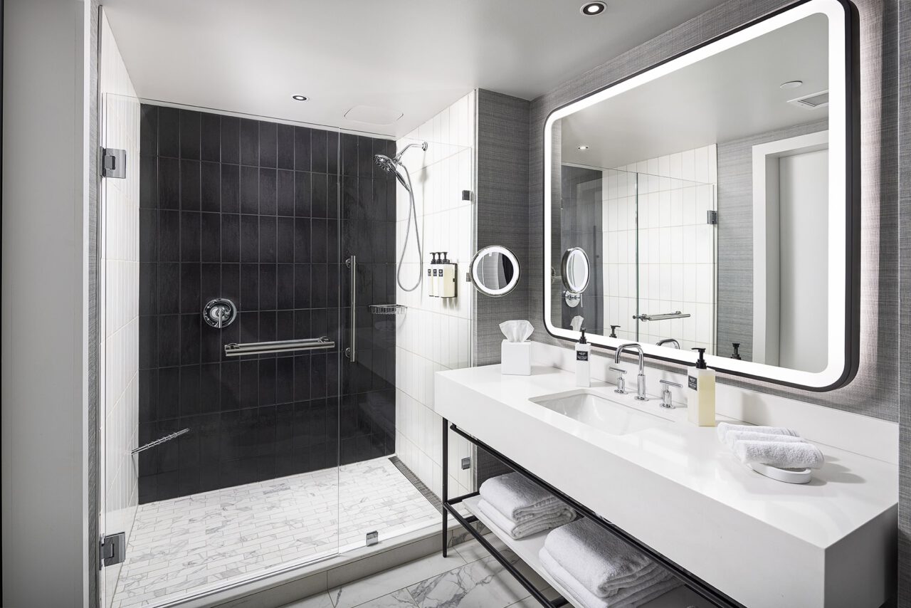 Bathroom w/ Walk-in Shower - Signia by Hilton Atlanta